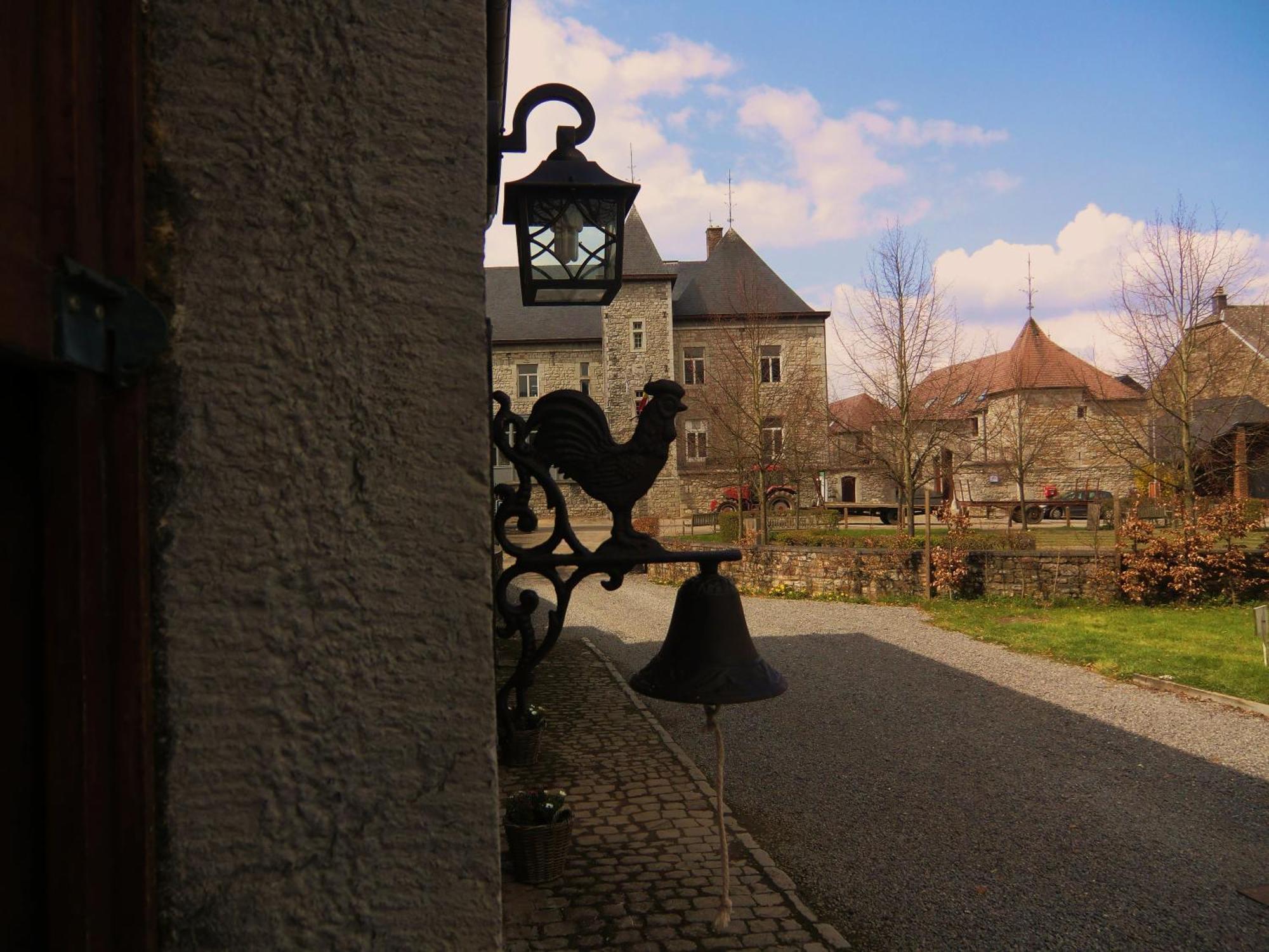 B&B Au Coeur De Villers Exteriör bild